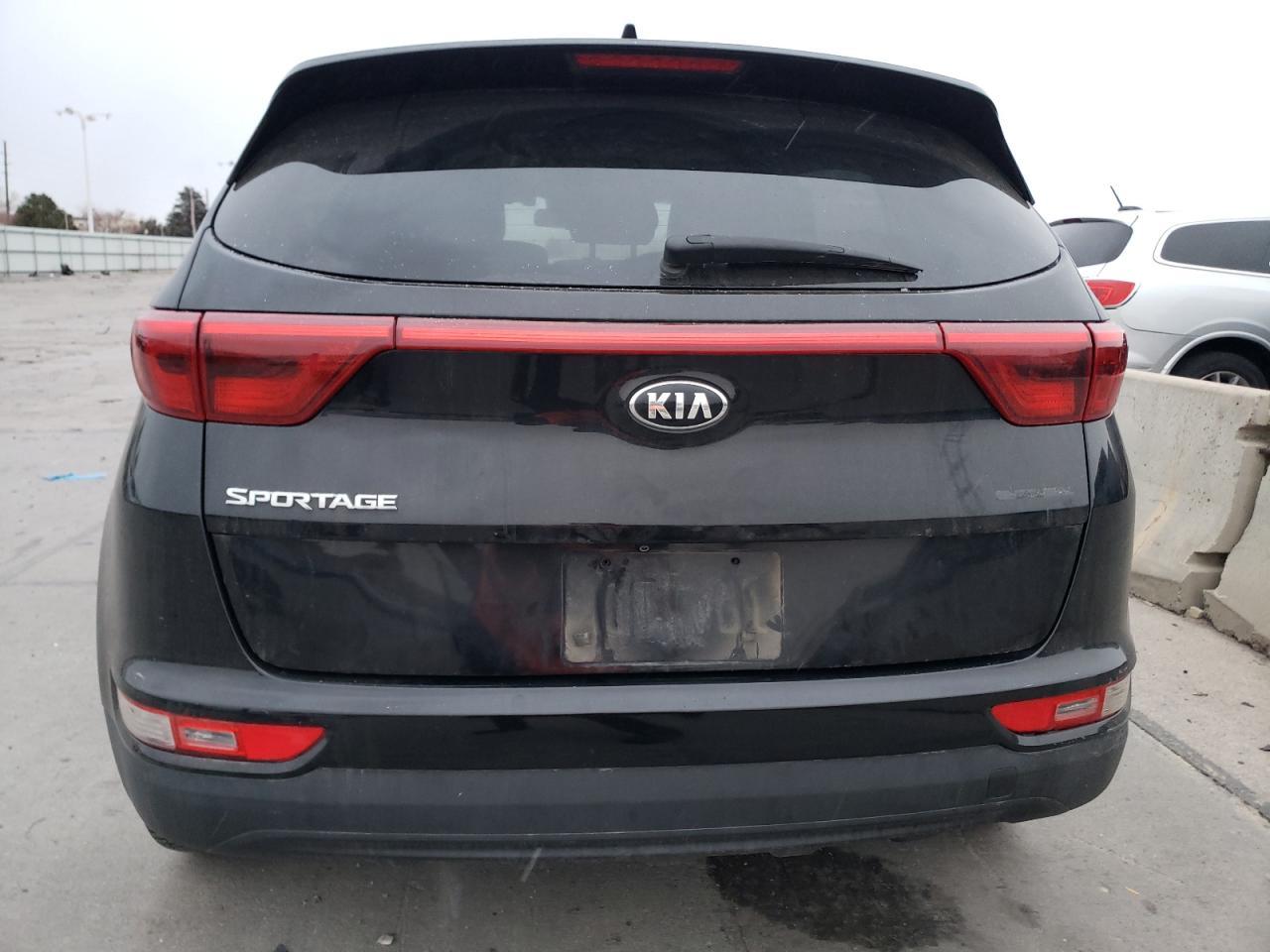 2017 KIA SPORTAGE L - Image 6