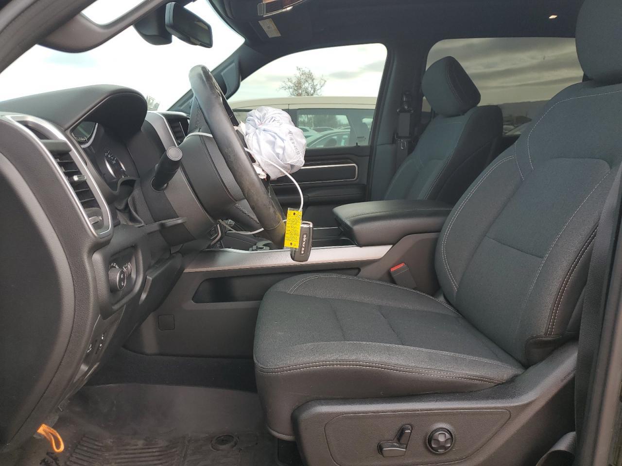 2019 RAM 1500 BIG H - Фото 7