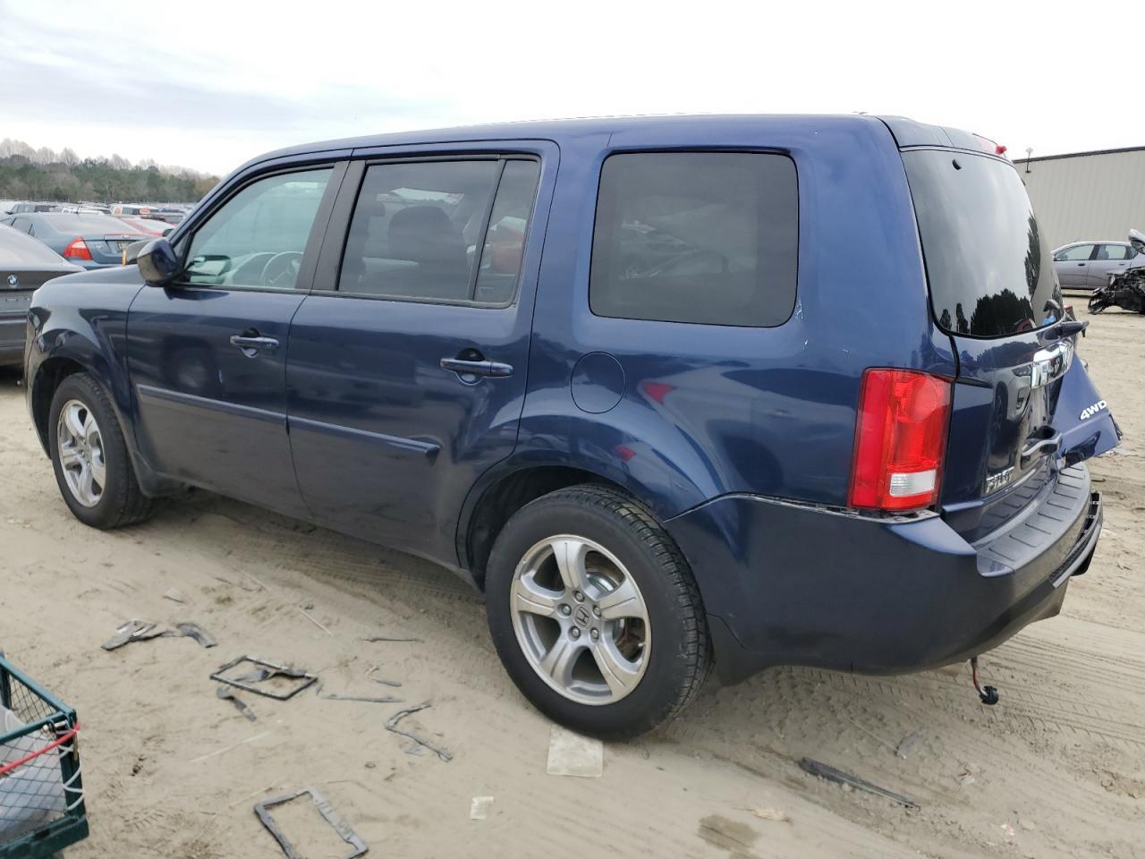 2015 HONDA PILOT EXL - Image 2