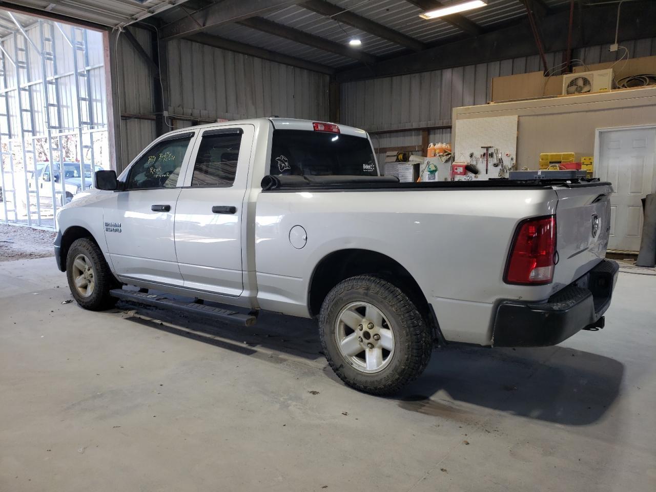 2015 RAM 1500 ST - Image 2