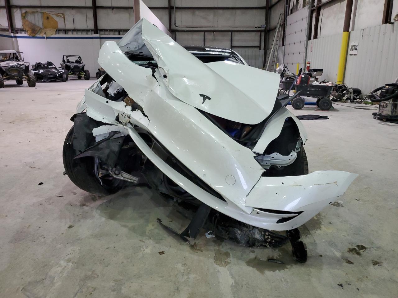 2022 TESLA MODEL 3 - Image 5