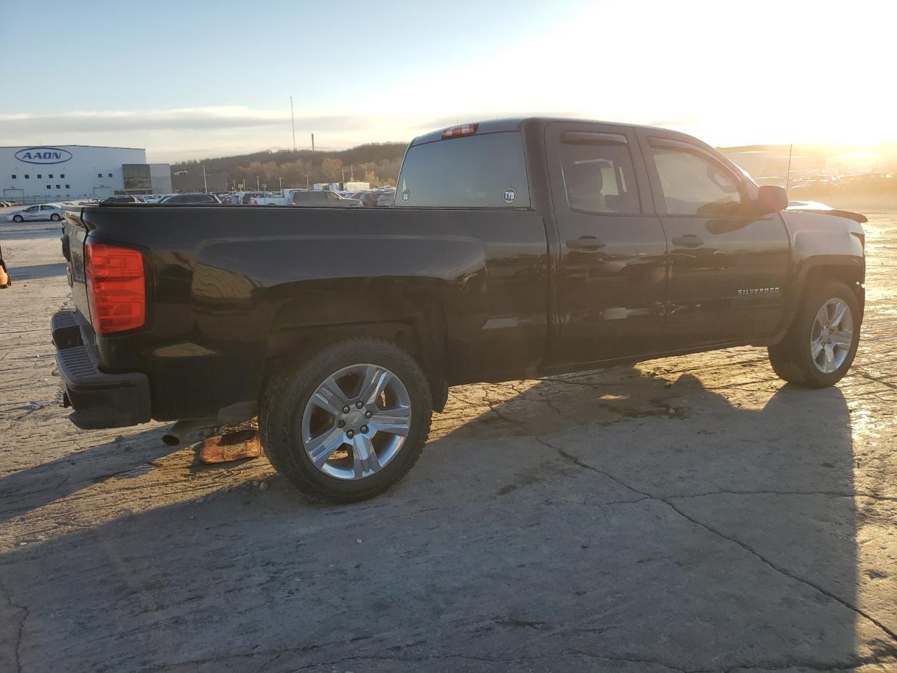 2016 CHEVROLET SILVERADO - Фото 3