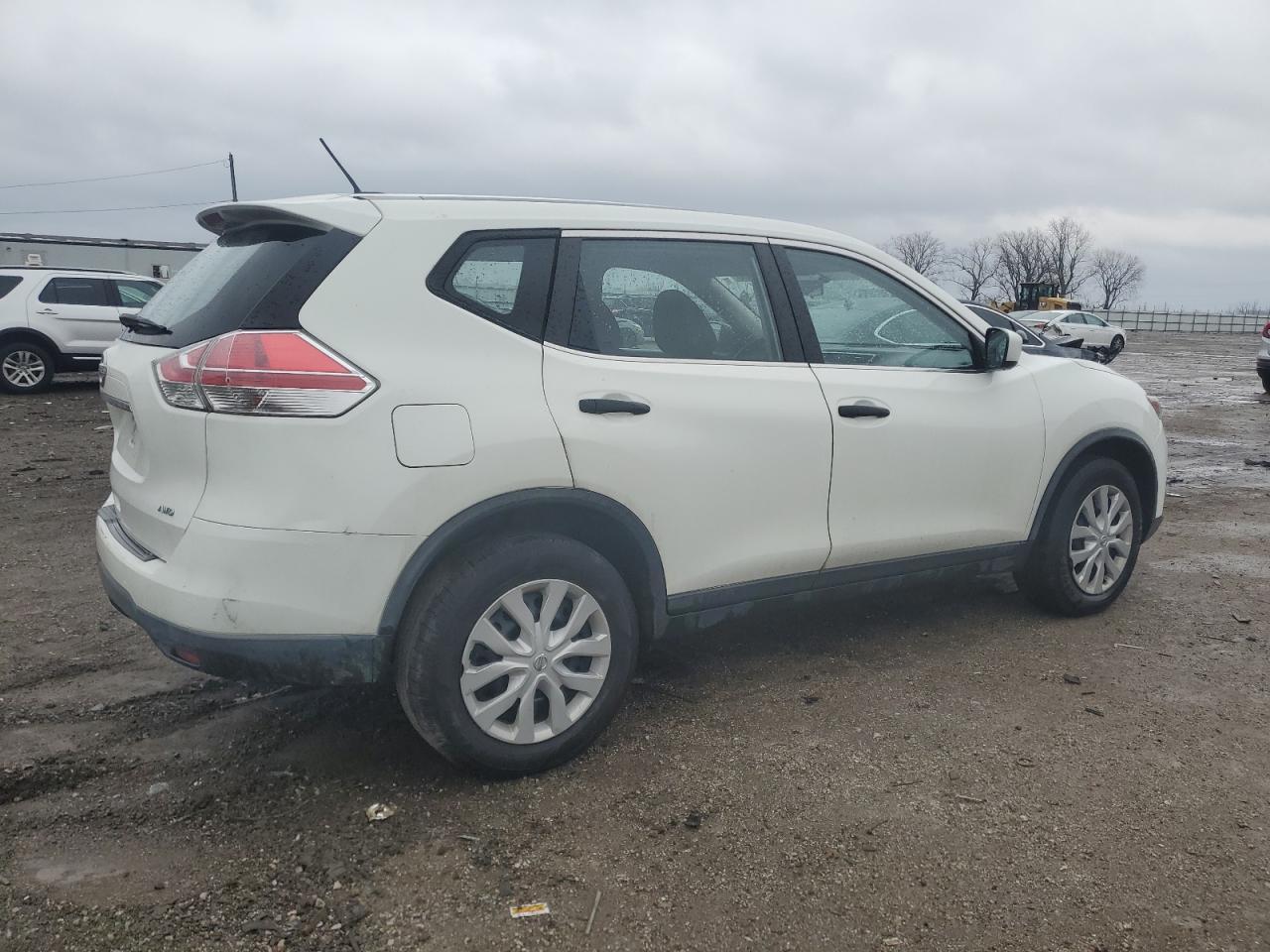 2016 NISSAN ROGUE S - Фото 3