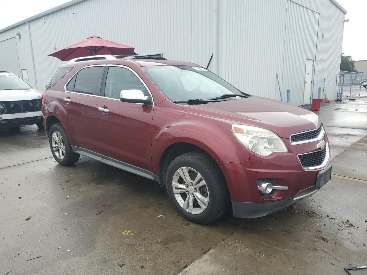 2011 CHEVROLET EQUINOX LT - Image 4