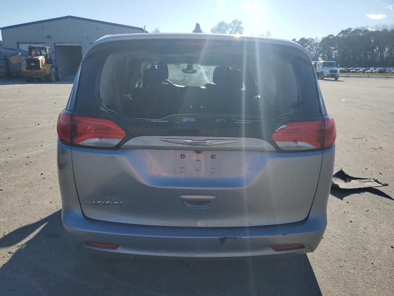 2017 CHRYSLER PACIFICA T - Image 6