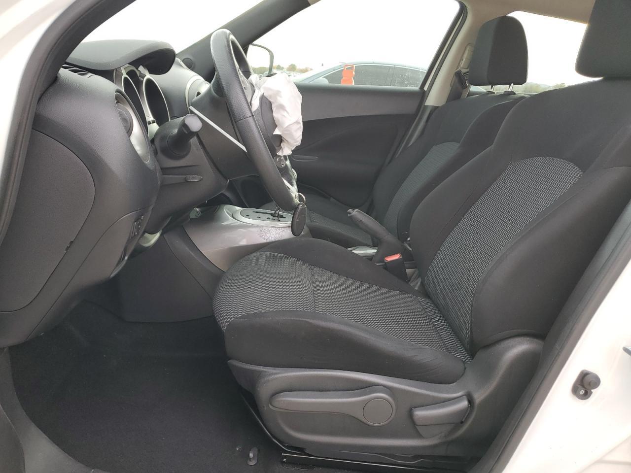 2016 NISSAN JUKE S - Фото 7