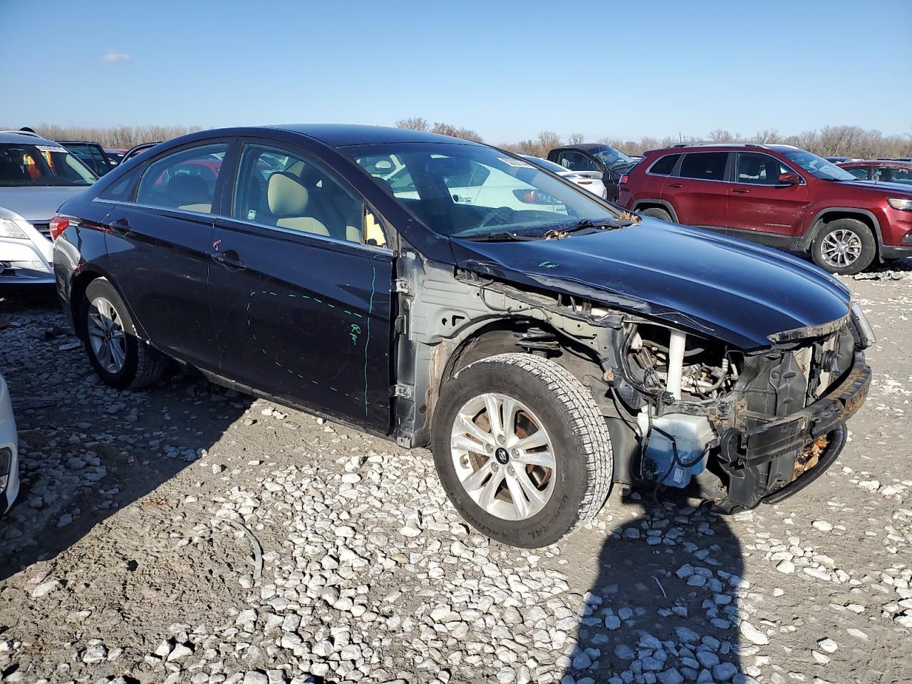 2013 HYUNDAI SONATA GLS - Image 4