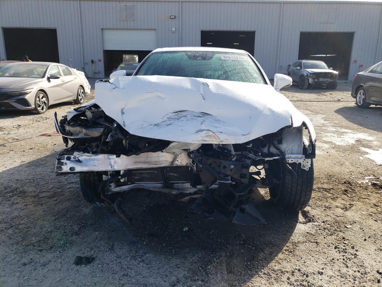2019 LEXUS IS 300 - Image 5