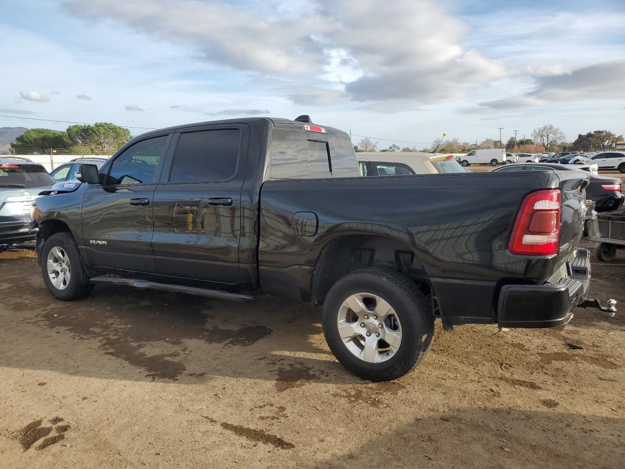 2019 RAM 1500 BIG H - Фото 2