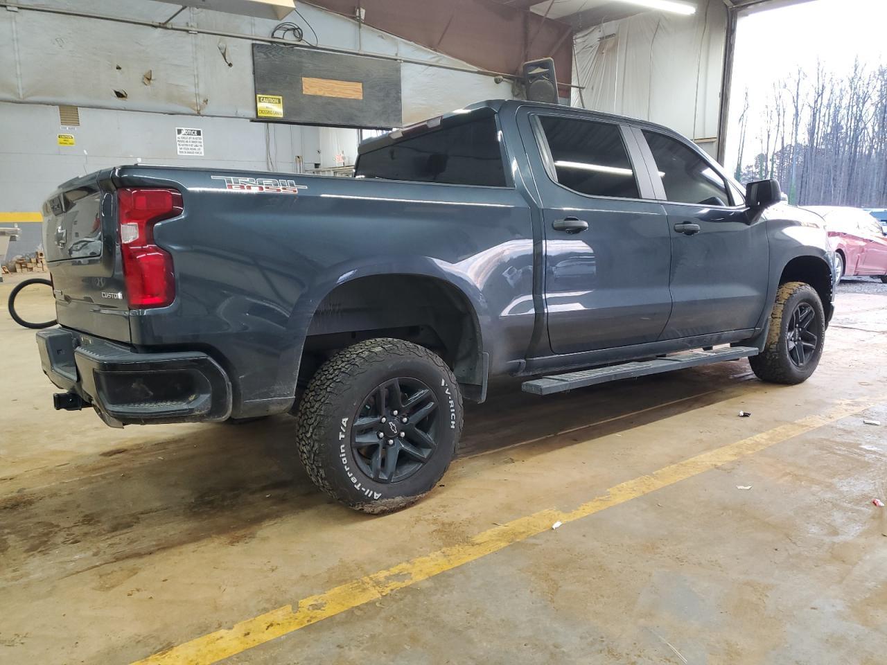 2021 CHEVROLET SILVERADO - Image 3
