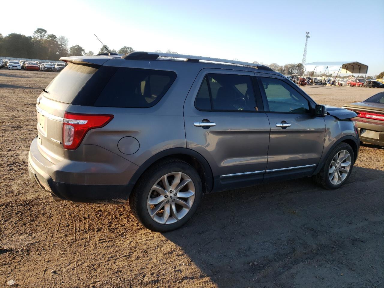 2013 FORD EXPLORER L - Image 3