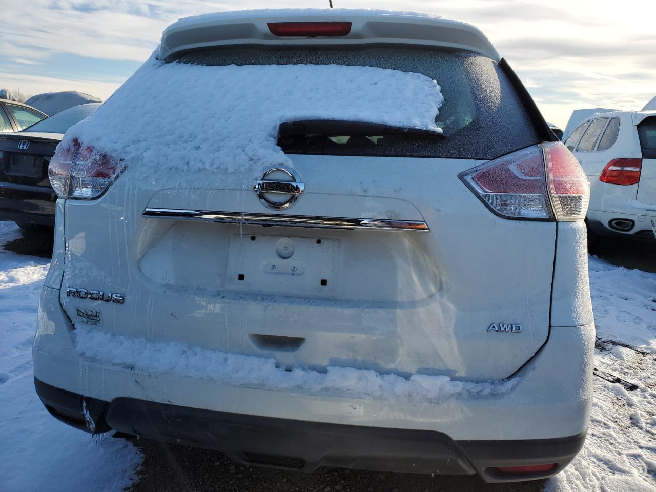 2015 NISSAN ROGUE S - Фото 6