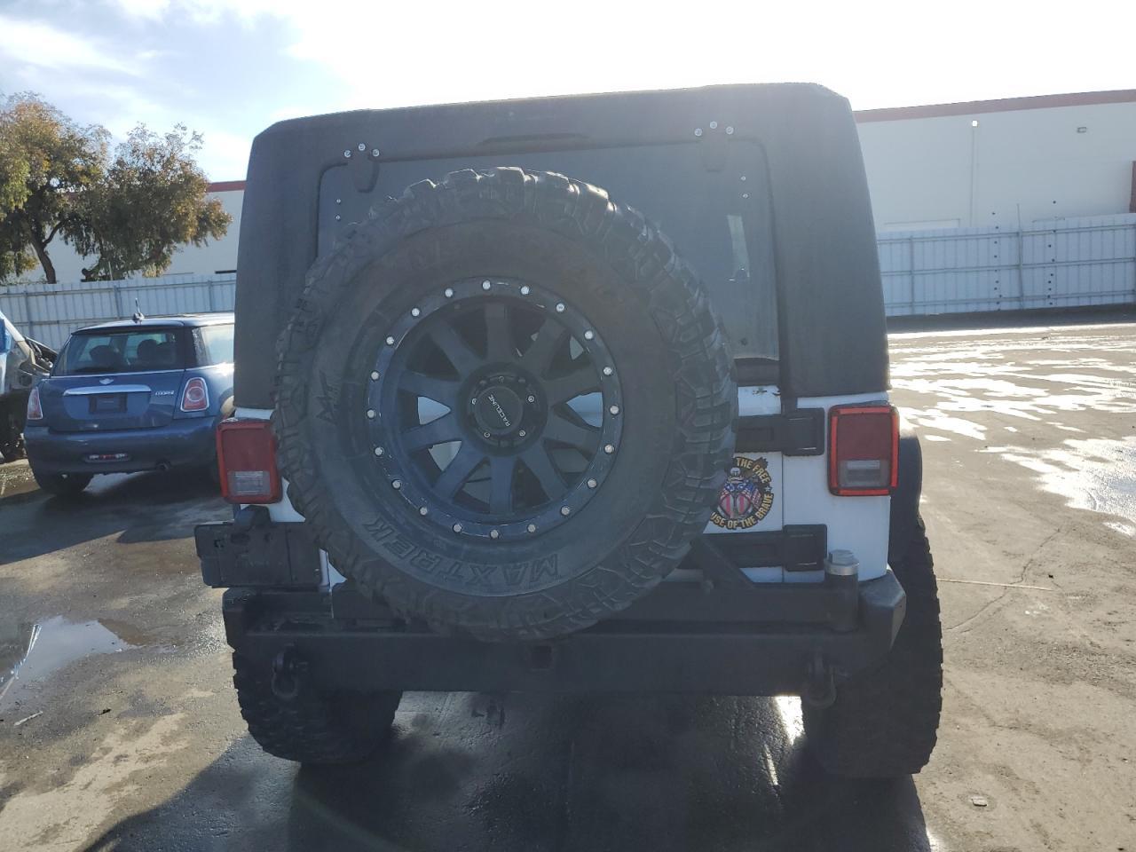 2012 JEEP WRANGLER U - Фото 6