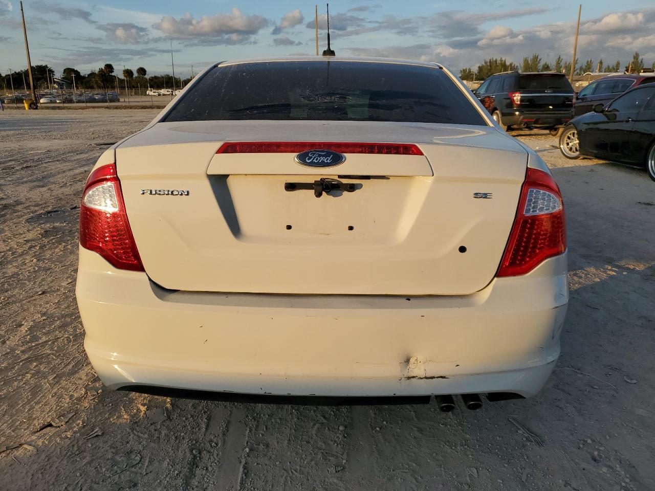 2012 FORD FUSION SE - Image 6