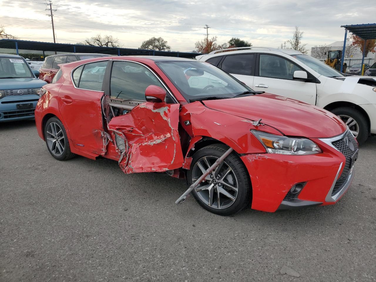 2016 LEXUS CT 200 - Фото 4