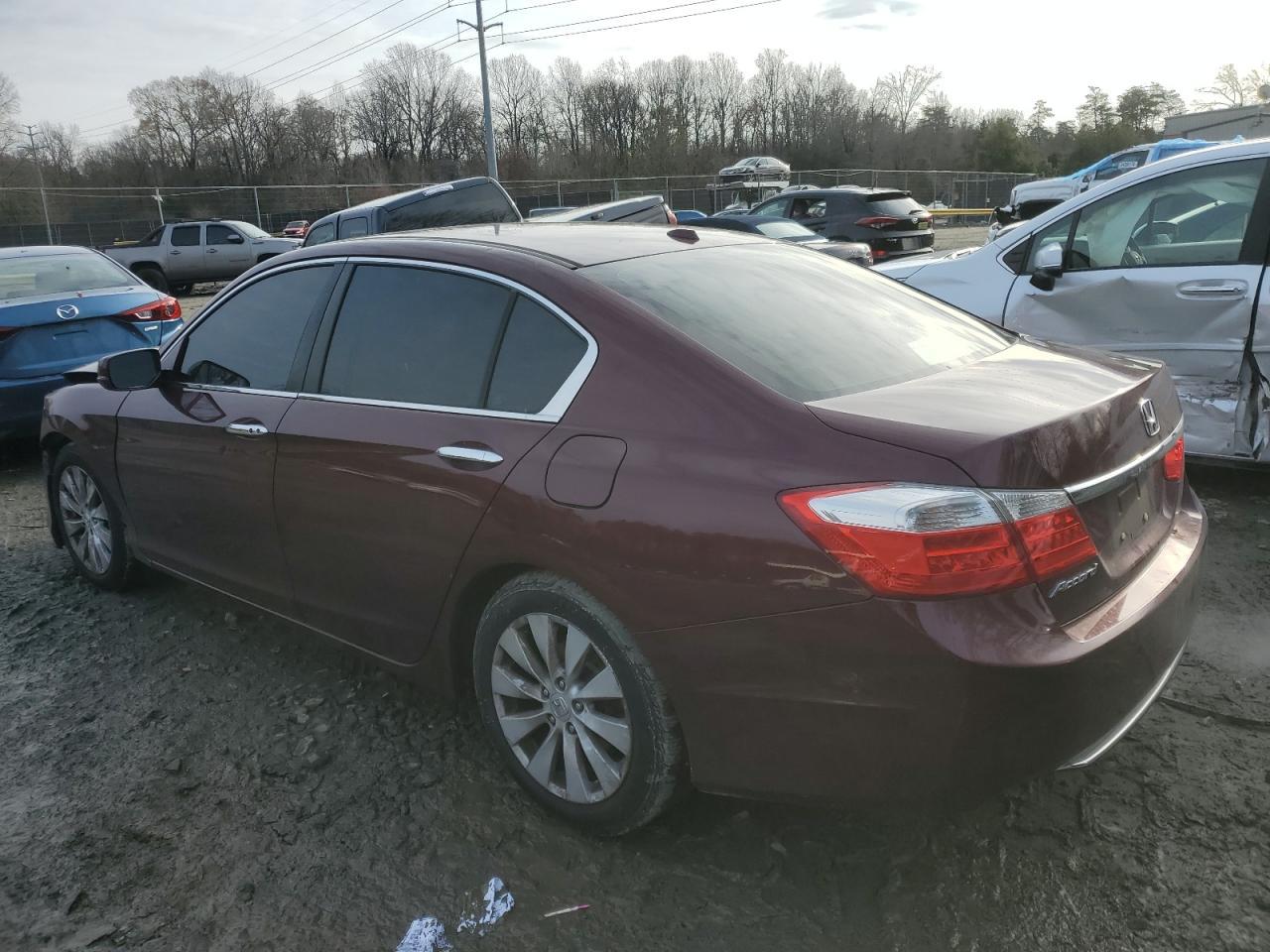 2015 HONDA ACCORD EXL - Image 2