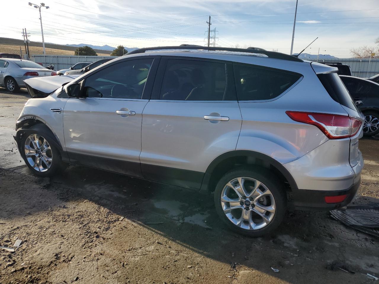 2013 FORD ESCAPE SE - Image 2