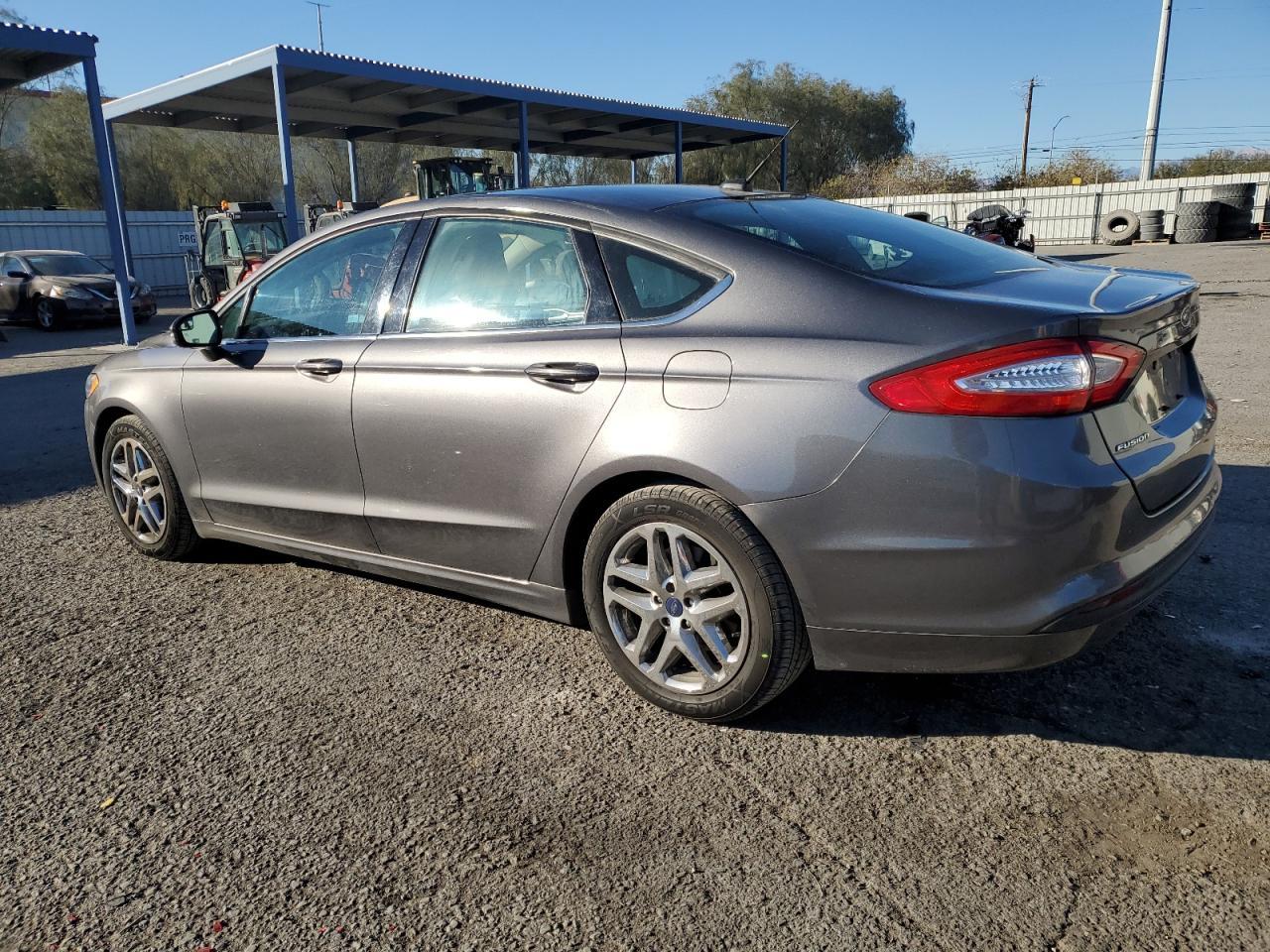 2013 FORD FUSION SE - Image 2