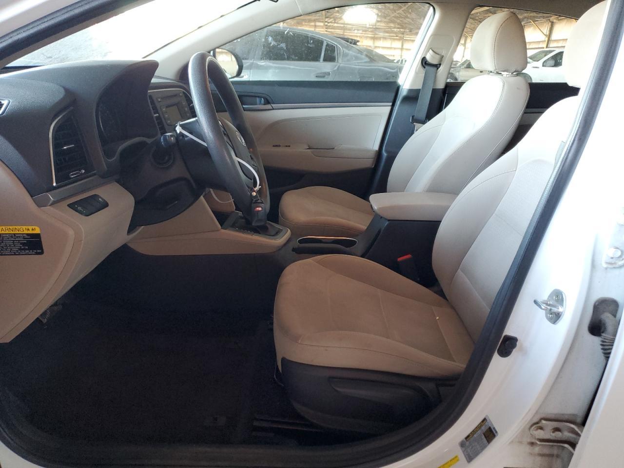 2017 HYUNDAI ELANTRA SE - Фото 7