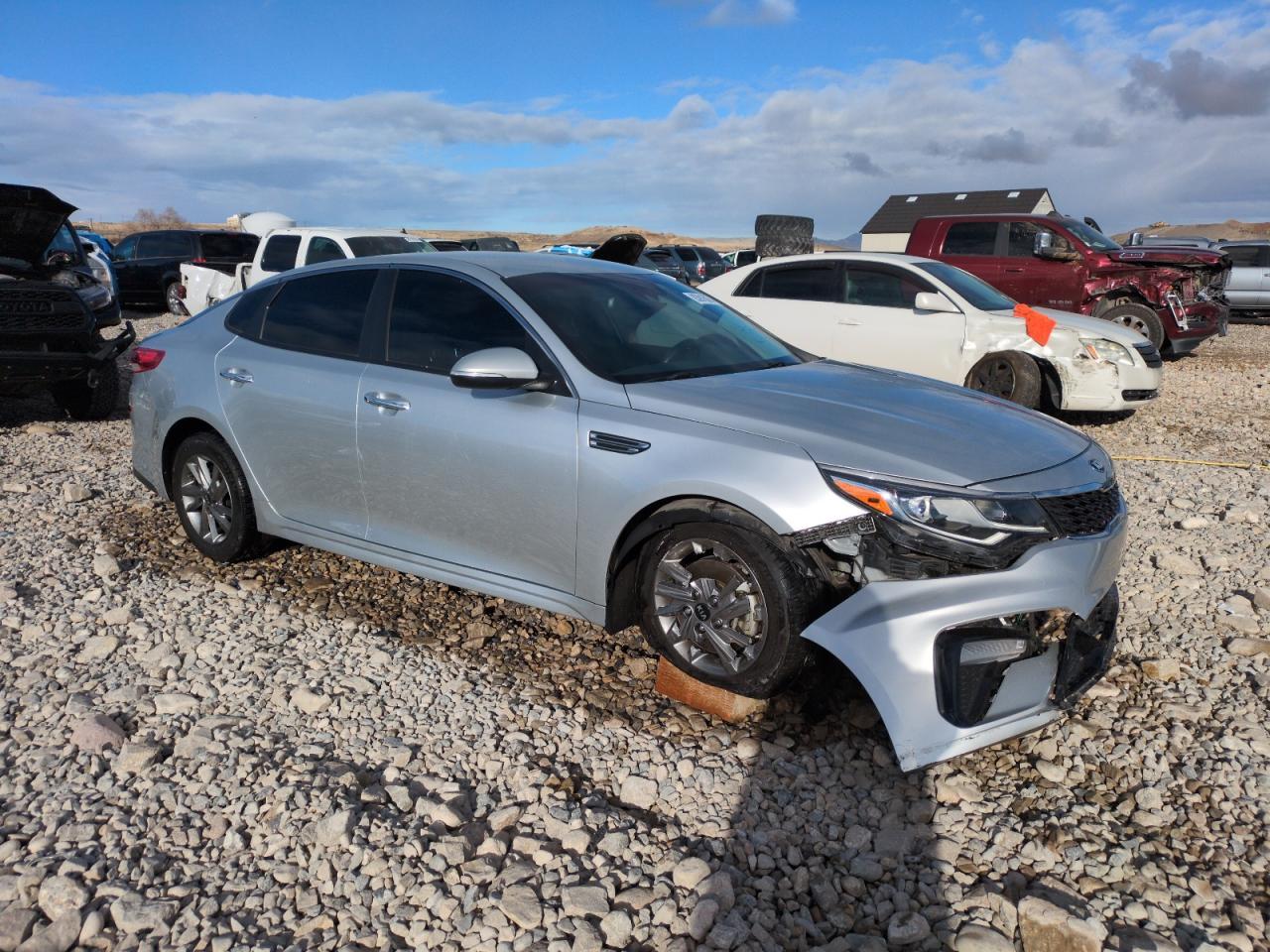 2019 KIA OPTIMA LX - Фото 4