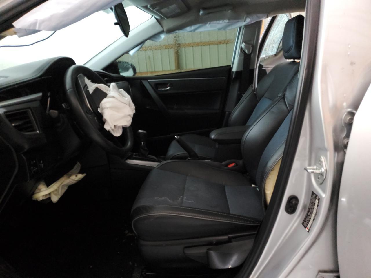 2015 TOYOTA COROLLA L - Фото 7