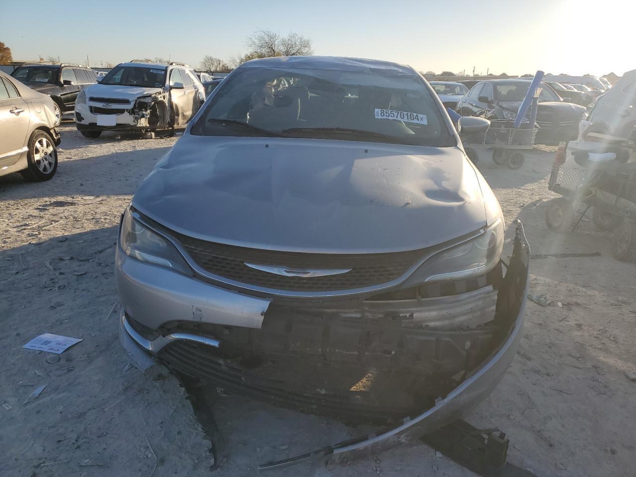 2015 CHRYSLER 200 LIMITE - Image 5