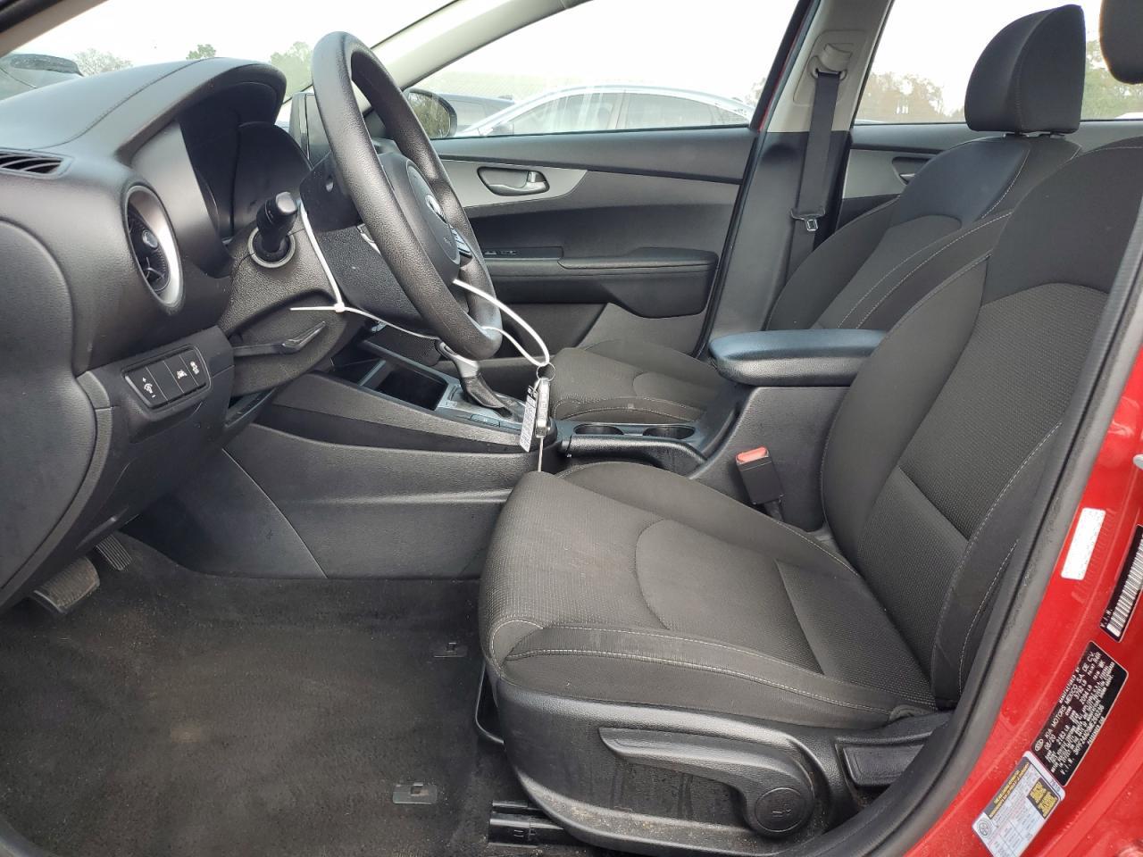 2021 KIA FORTE FE - Image 7