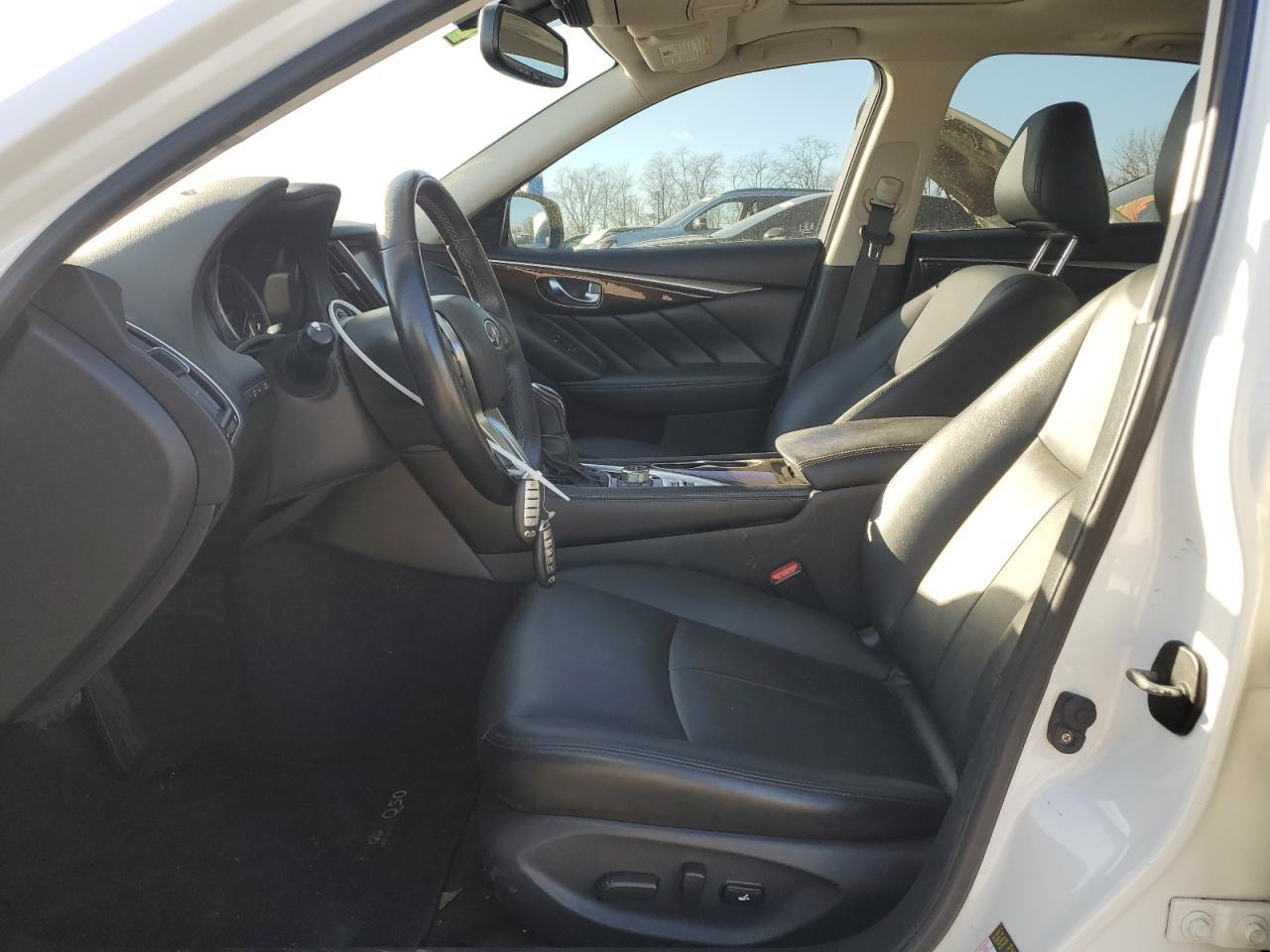 2018 INFINITI Q50 LUXE - Фото 7