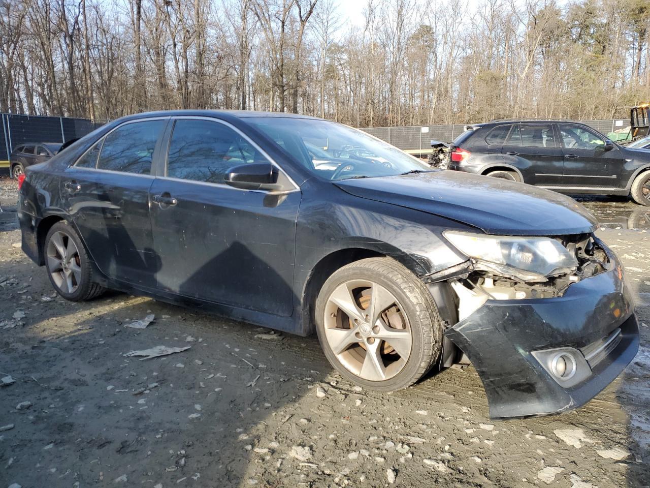 2014 TOYOTA CAMRY L - Image 4