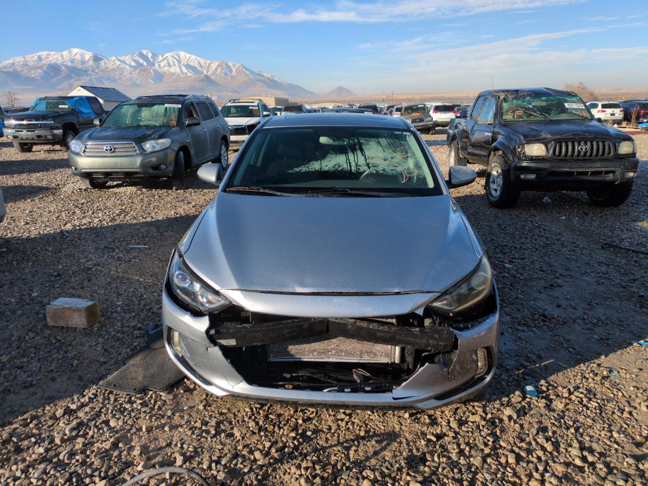 2017 HYUNDAI ELANTRA SE - Image 5