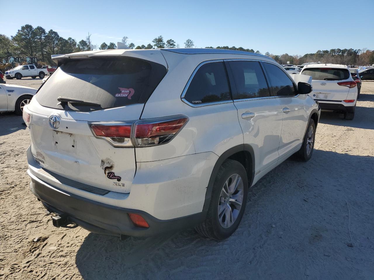 2014 TOYOTA HIGHLANDER - Image 3
