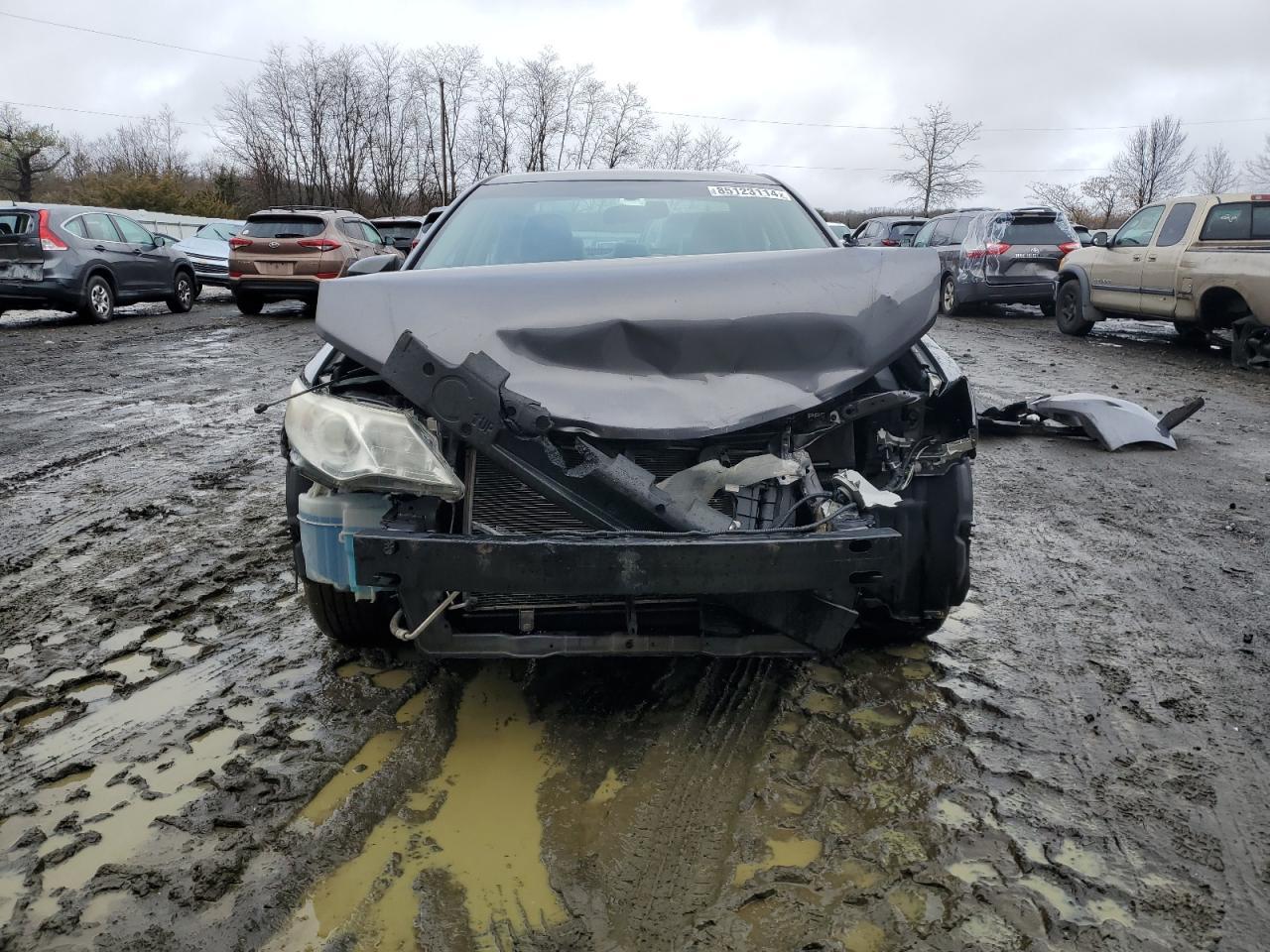 2014 TOYOTA CAMRY L - Фото 5