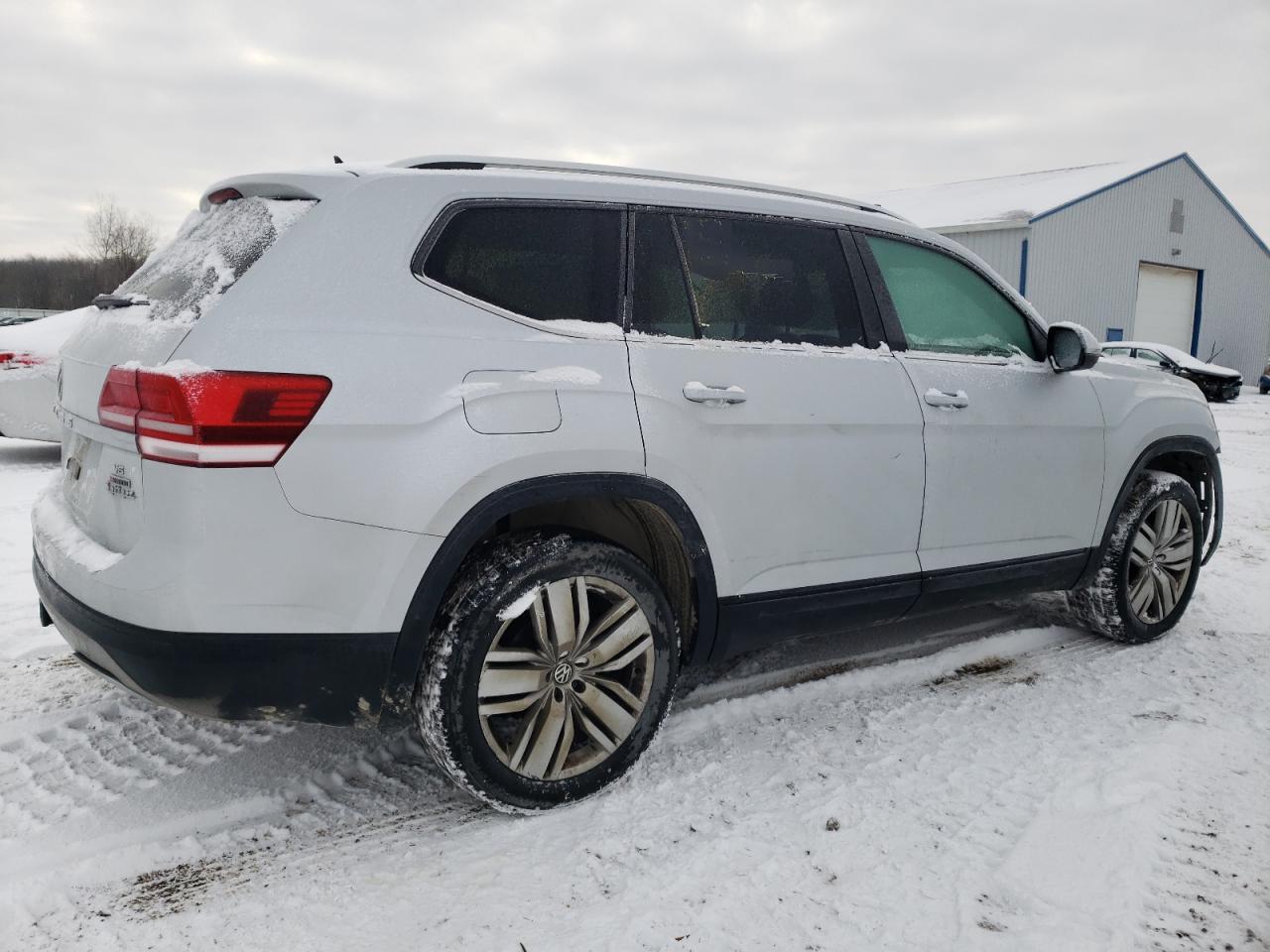 2019 VOLKSWAGEN ATLAS SE - Фото 3