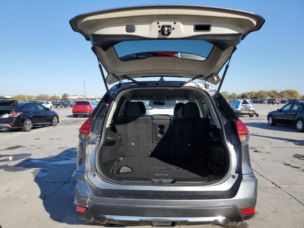 2017 NISSAN ROGUE S - Image 6