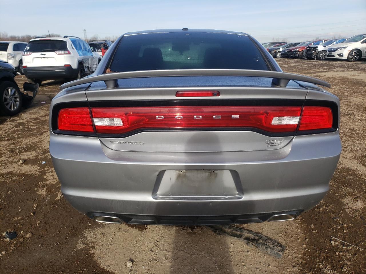 2013 DODGE CHARGER SE - Фото 6