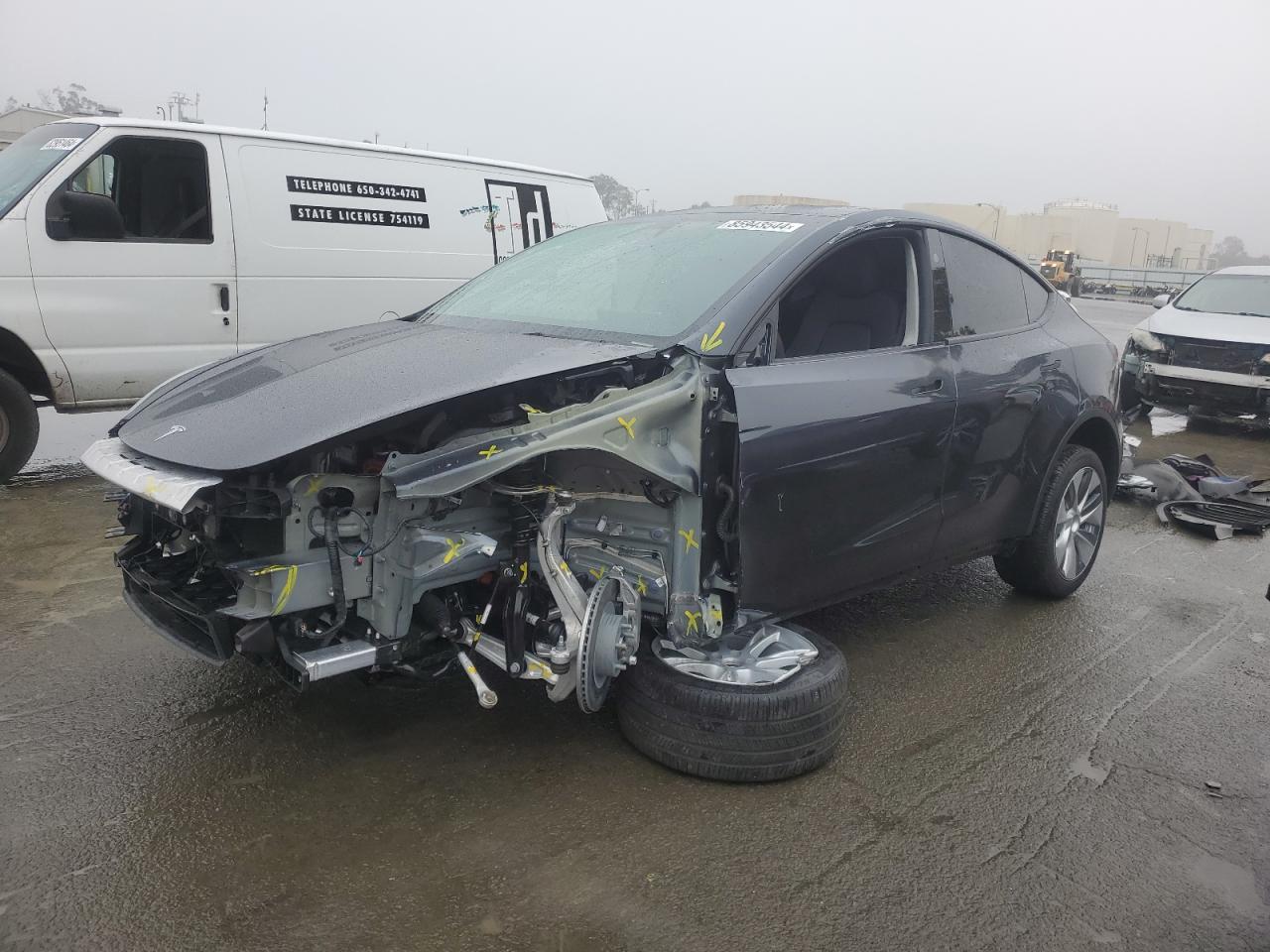 2024 TESLA MODEL Y