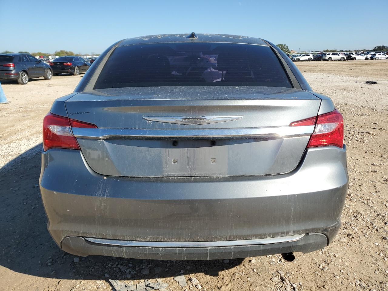 2013 CHRYSLER 200 LX - Image 6