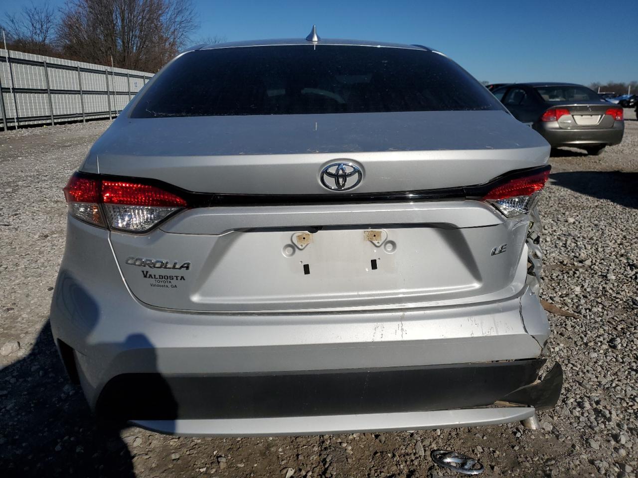 2022 TOYOTA COROLLA LE - Image 6