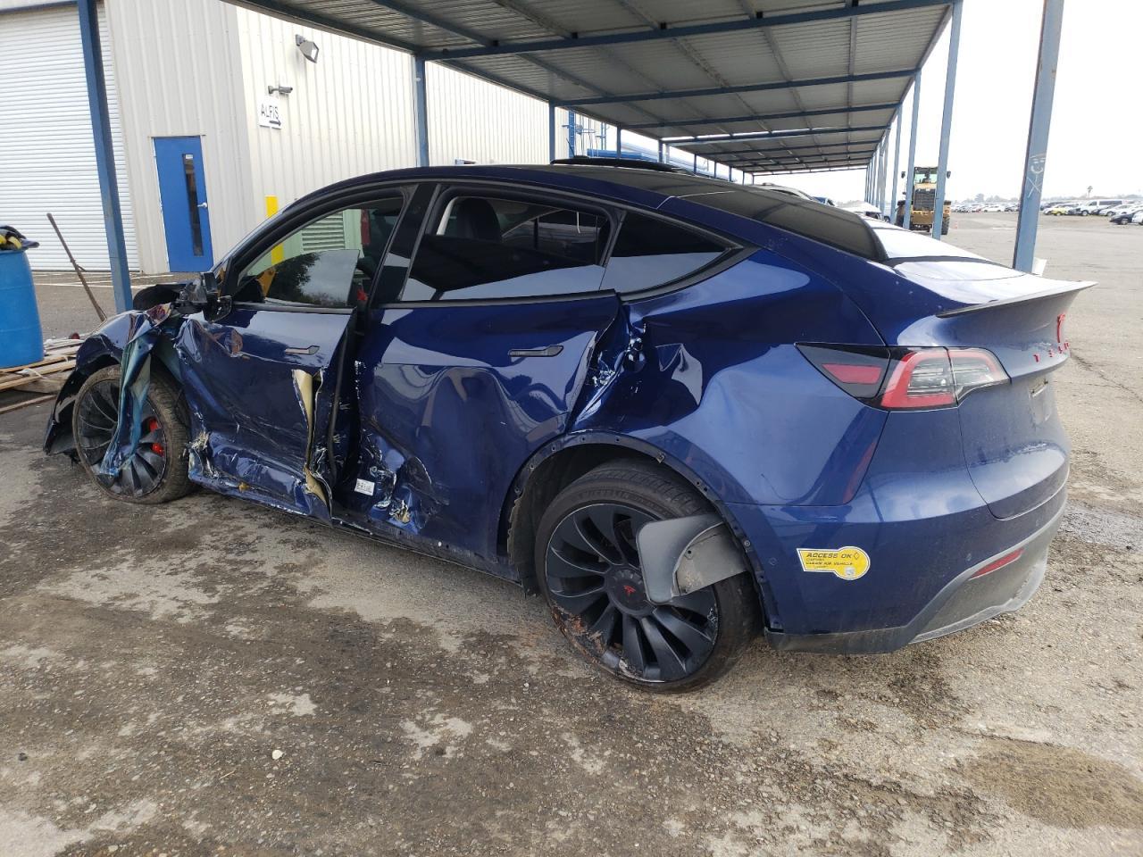 2022 TESLA MODEL Y - Image 2