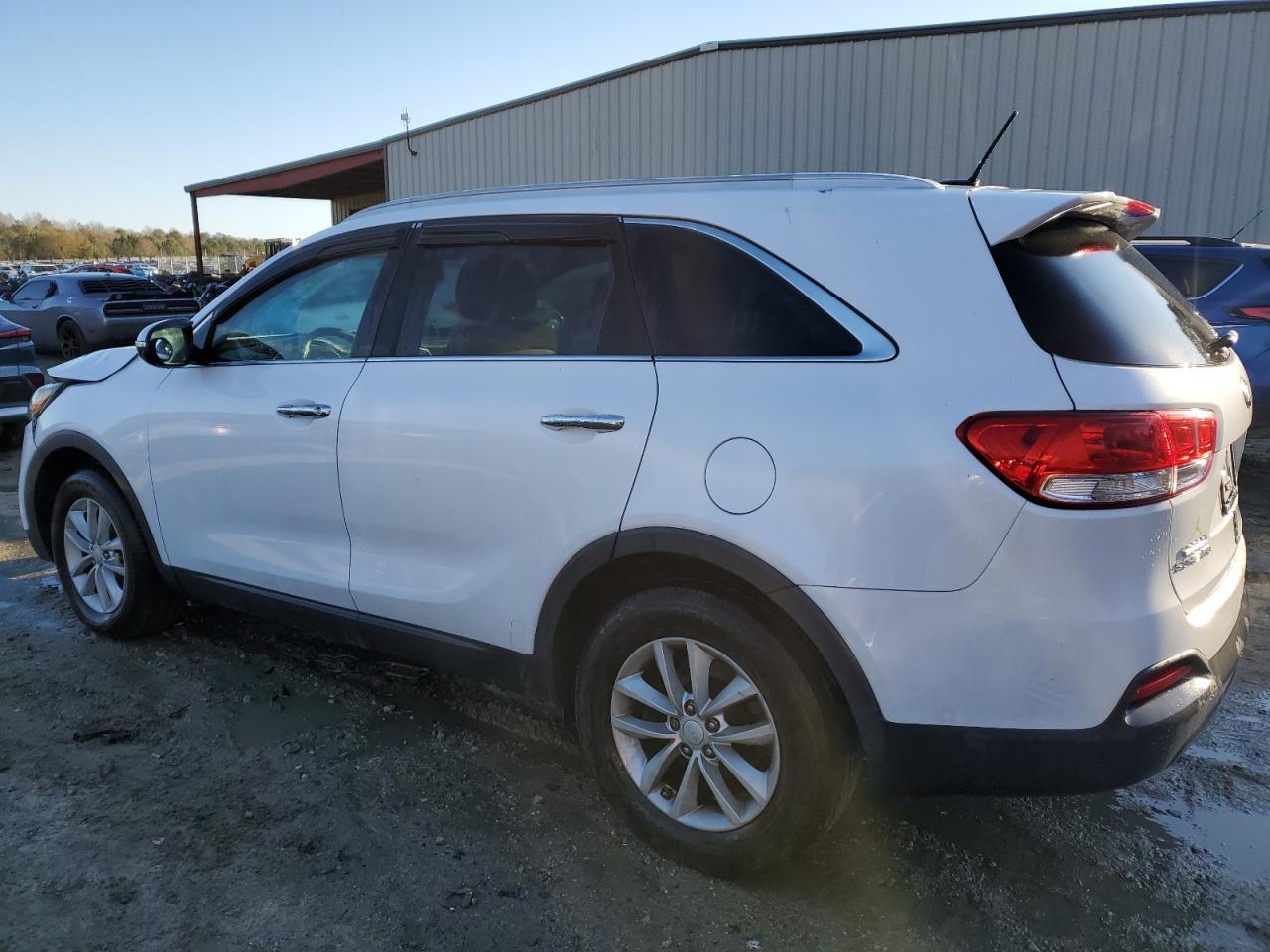 2016 KIA SORENTO LX - Image 2