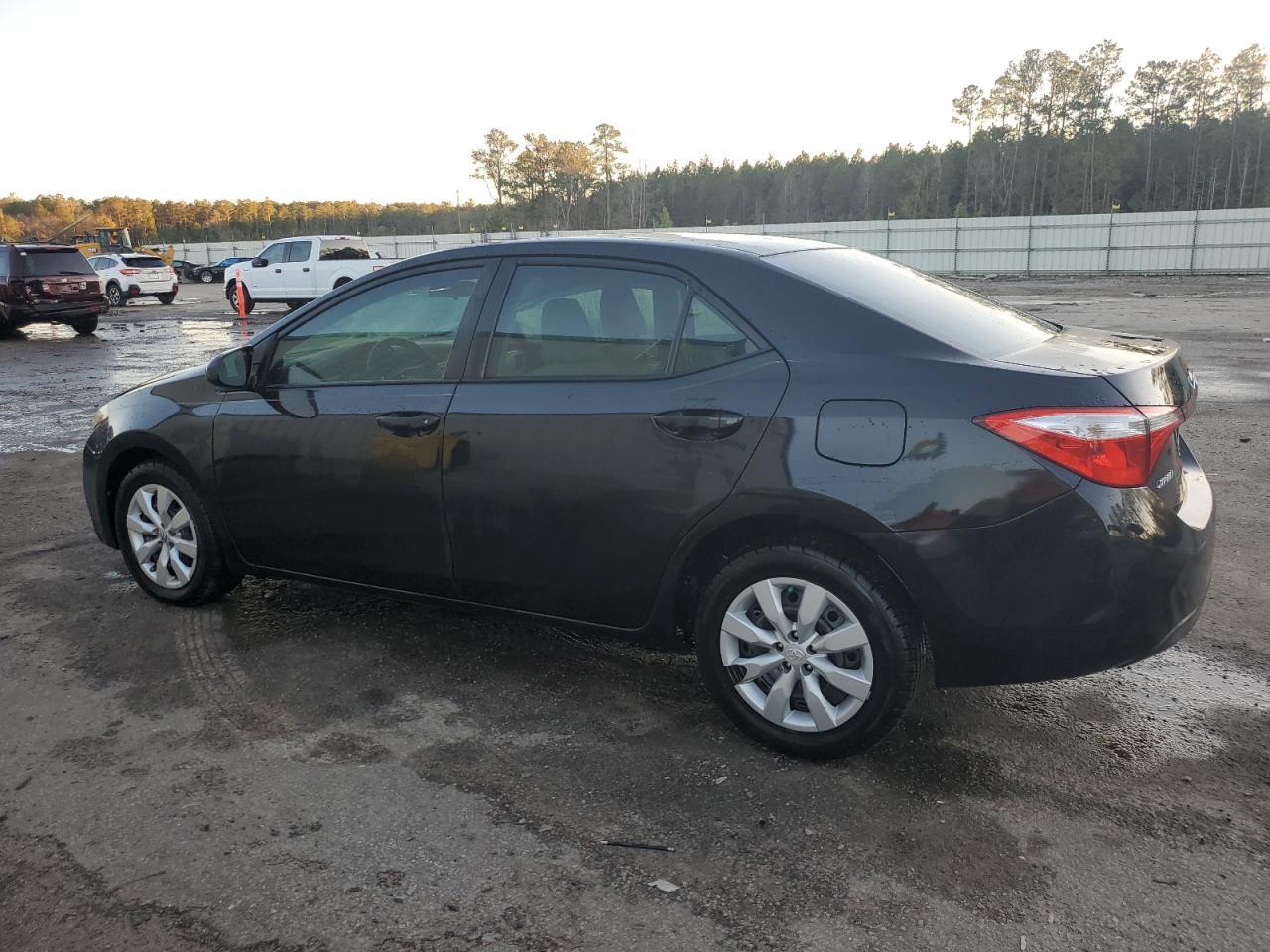 2014 TOYOTA COROLLA L - Image 2