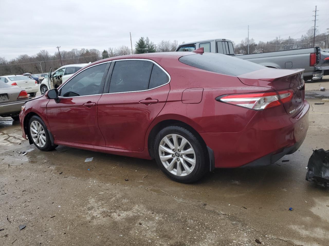 2020 TOYOTA CAMRY LE - Фото 2