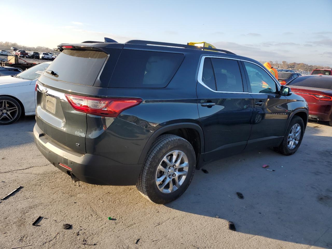 2020 CHEVROLET TRAVERSE L - Фото 3
