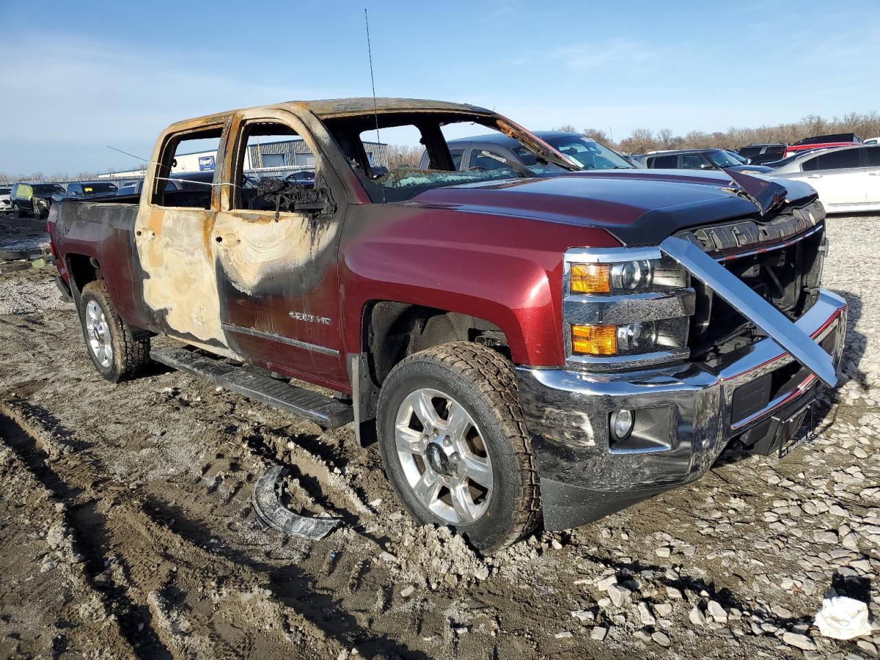 2017 CHEVROLET SILVERADO - Фото 4