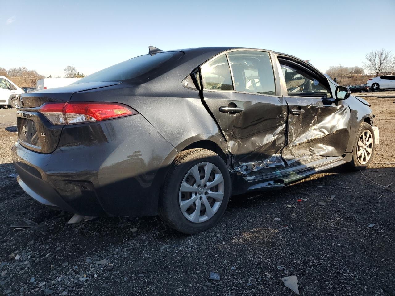 2021 TOYOTA COROLLA LE - Фото 3