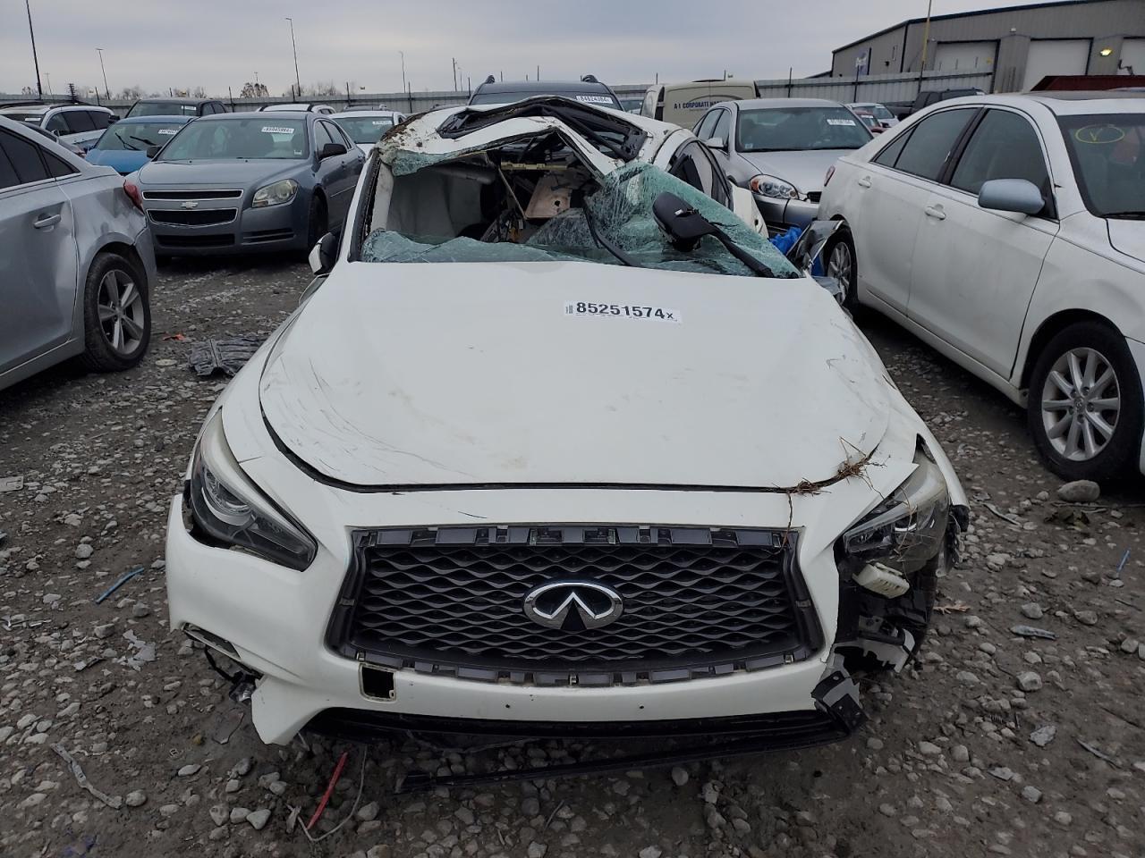 2018 INFINITI Q50 LUXE - Image 5