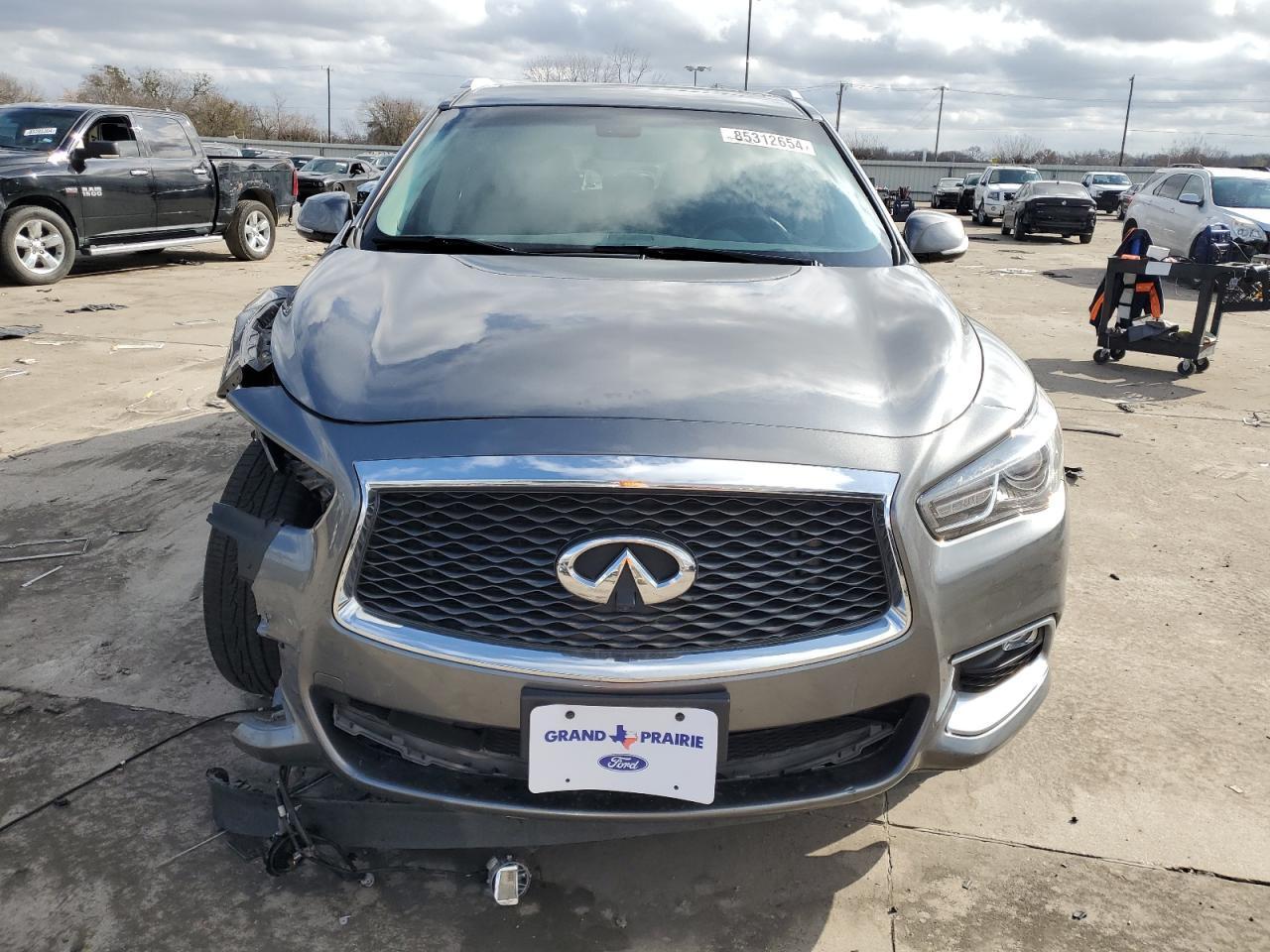 2016 INFINITI QX60 - Фото 5