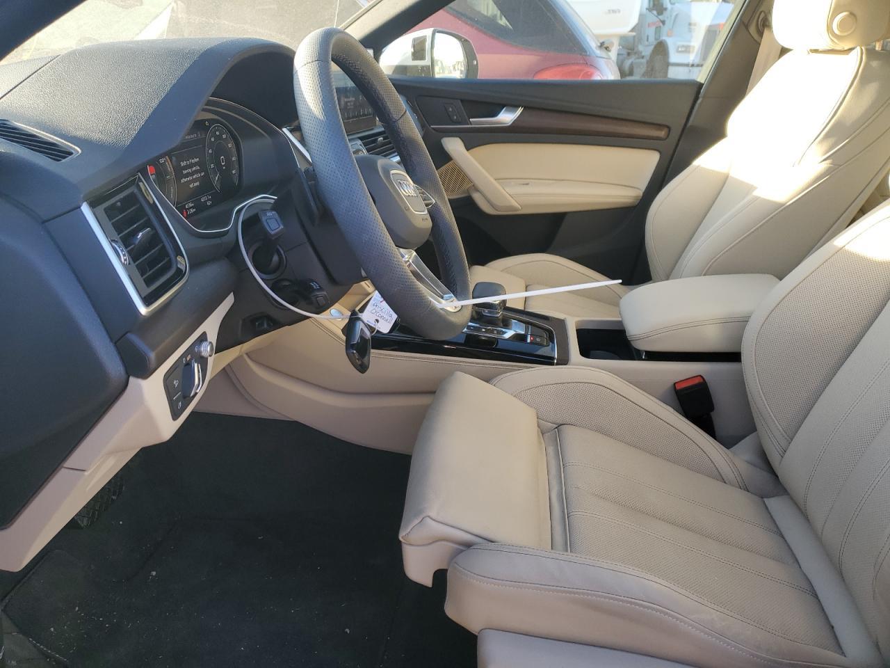 2024 AUDI Q5 E PREST - Фото 7