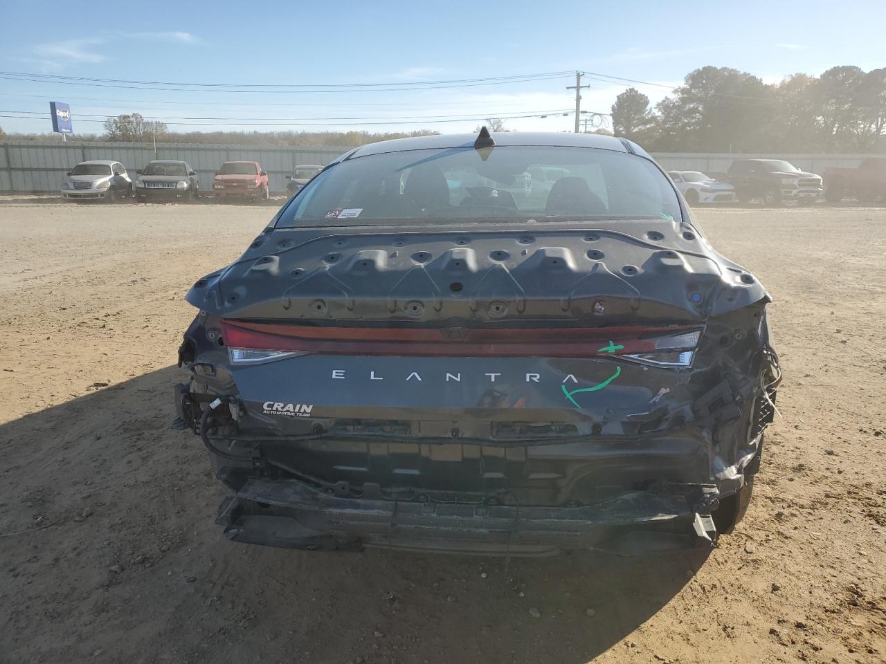2024 HYUNDAI ELANTRA SE - Фото 6