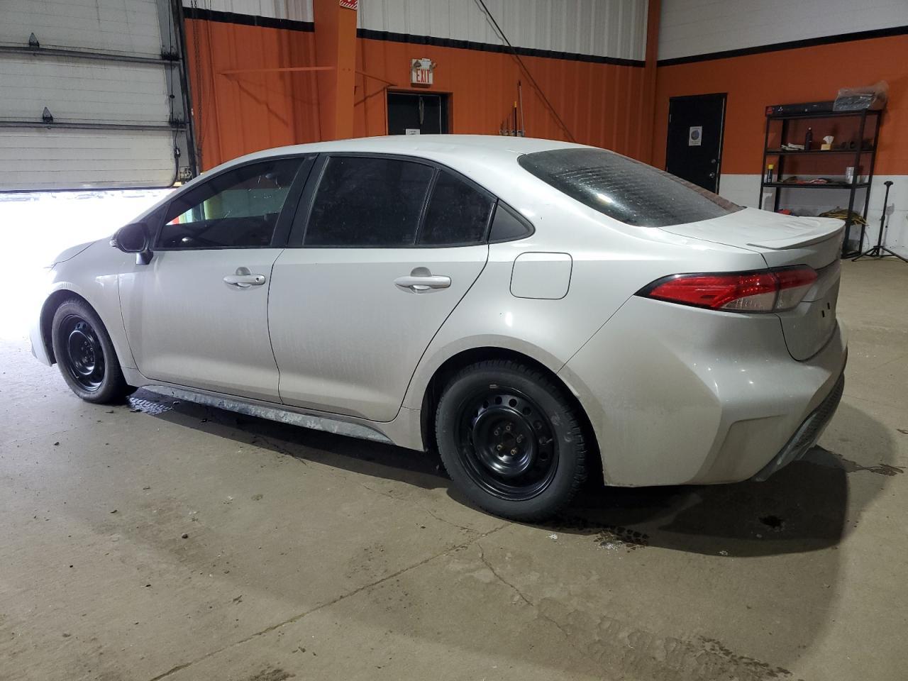 2020 TOYOTA COROLLA SE - Image 2